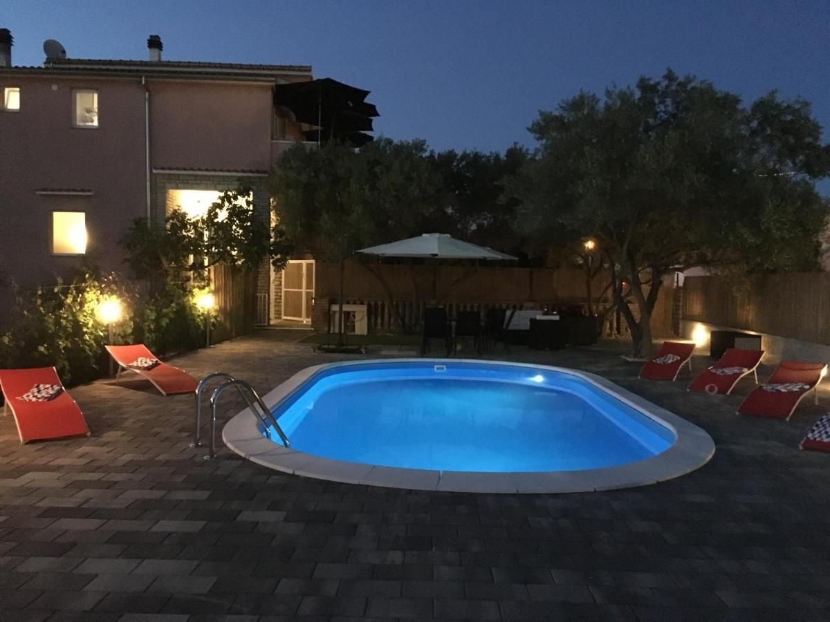 Apartment With Private Pool Sukosan Bagian luar foto
