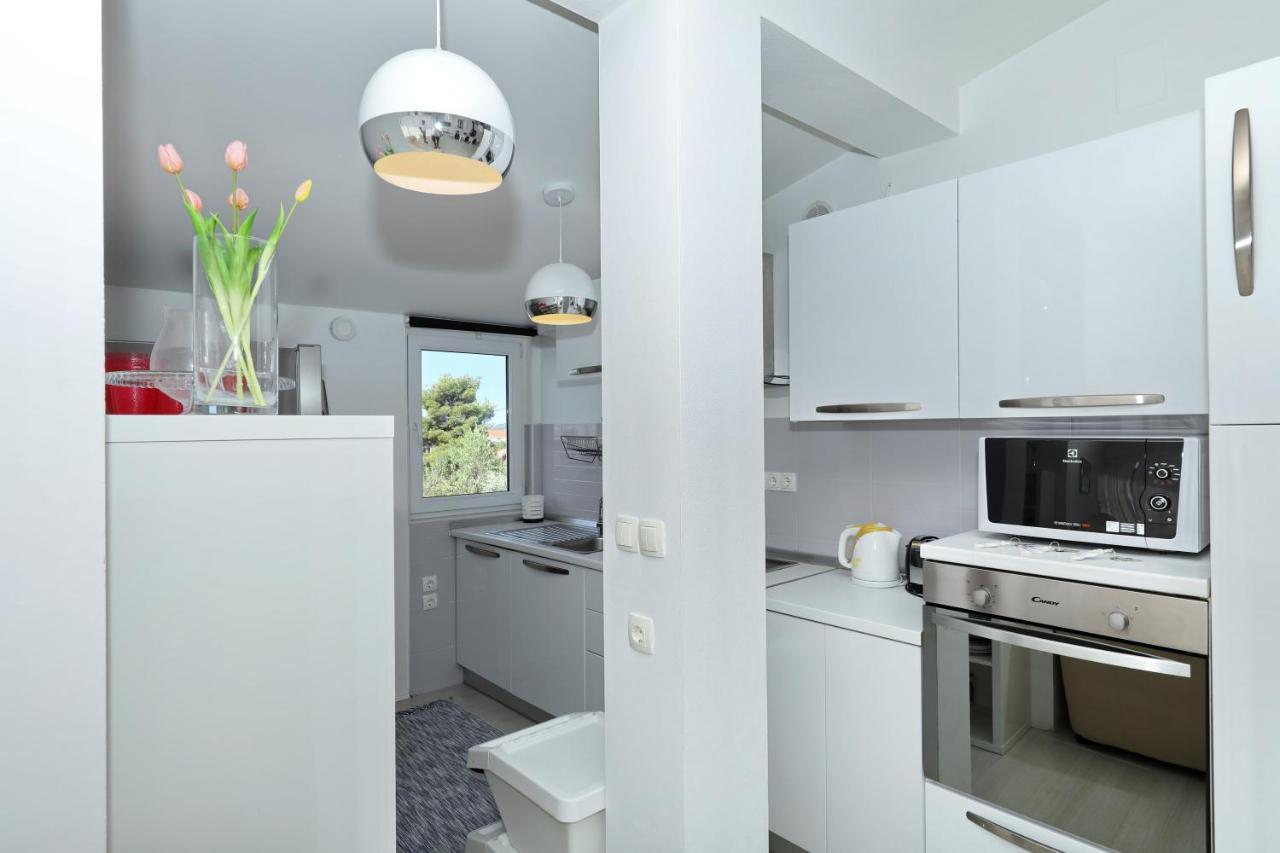 Apartment With Private Pool Sukosan Bagian luar foto