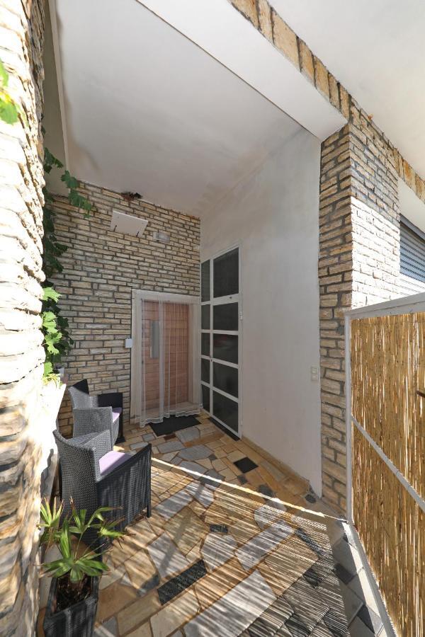 Apartment With Private Pool Sukosan Bagian luar foto