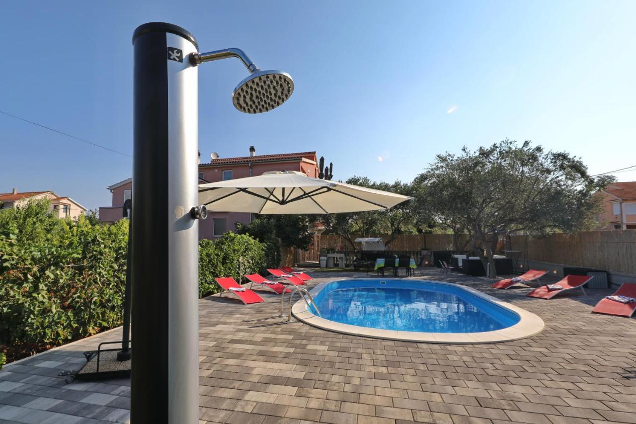 Apartment With Private Pool Sukosan Bagian luar foto